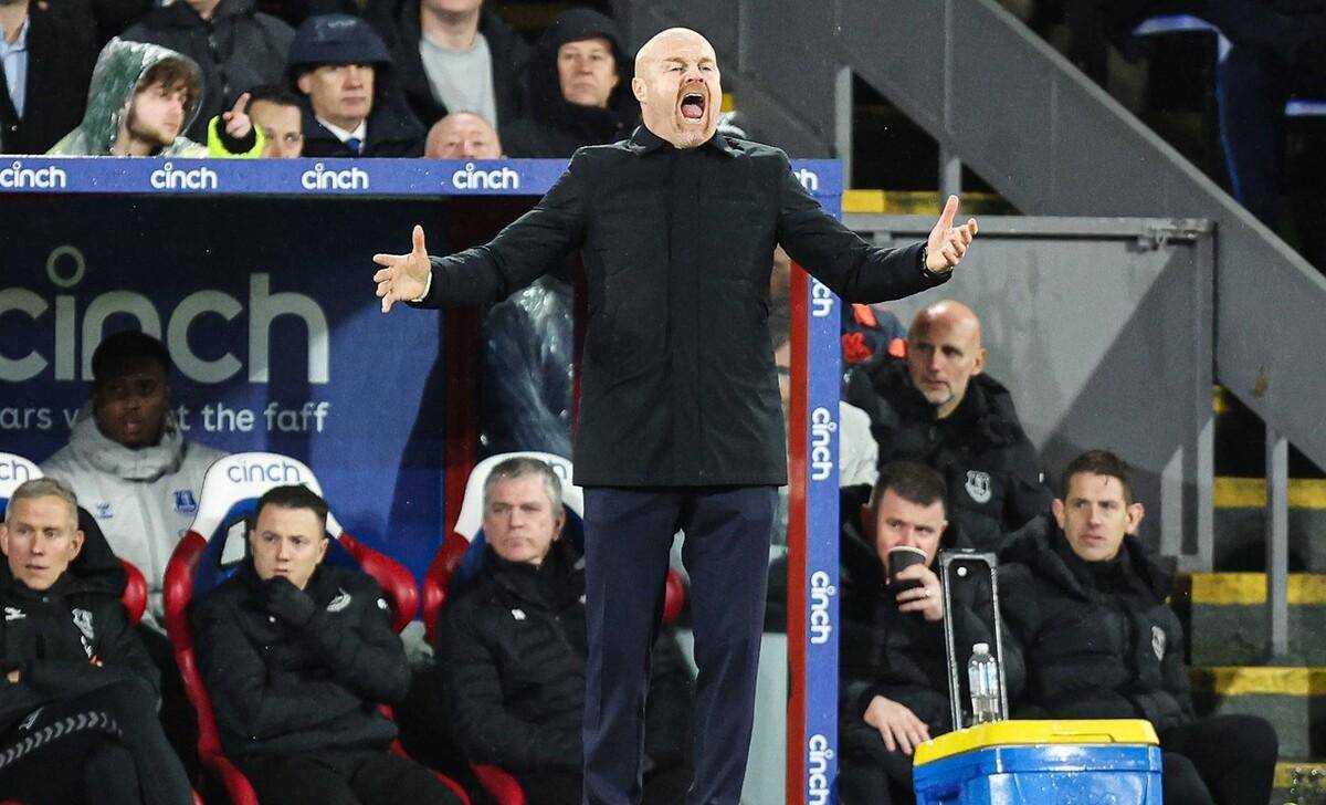 关于马拉加客场逆转,保级形势有所好转的信息 关于马拉加客场逆转,保级形势有所好转的信息