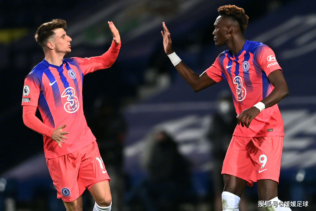 狼队惨遭血洗,失球惨淡面临保级危机 狼队惨遭血洗,失球惨淡面临保级危机