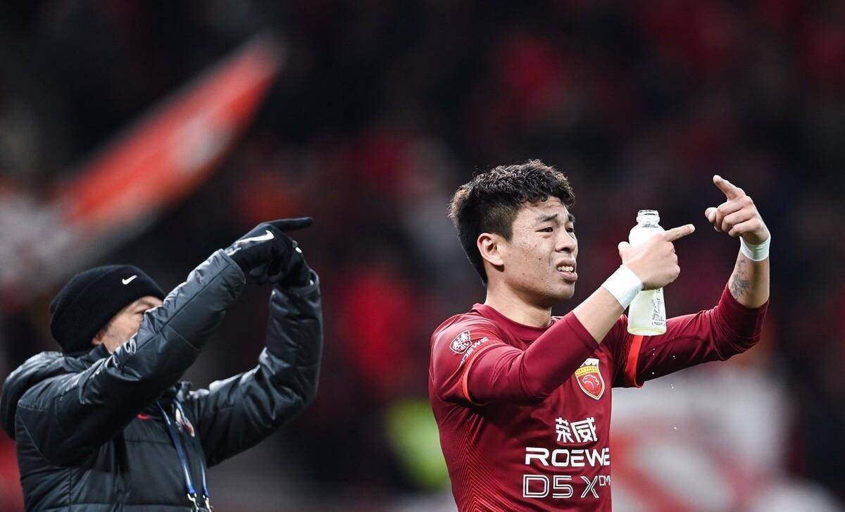 关于摩洛哥瓦赫达战术调整,关键球员或将首发出战的信息 关于摩洛哥瓦赫达战术调整,关键球员或将首发出战的信息