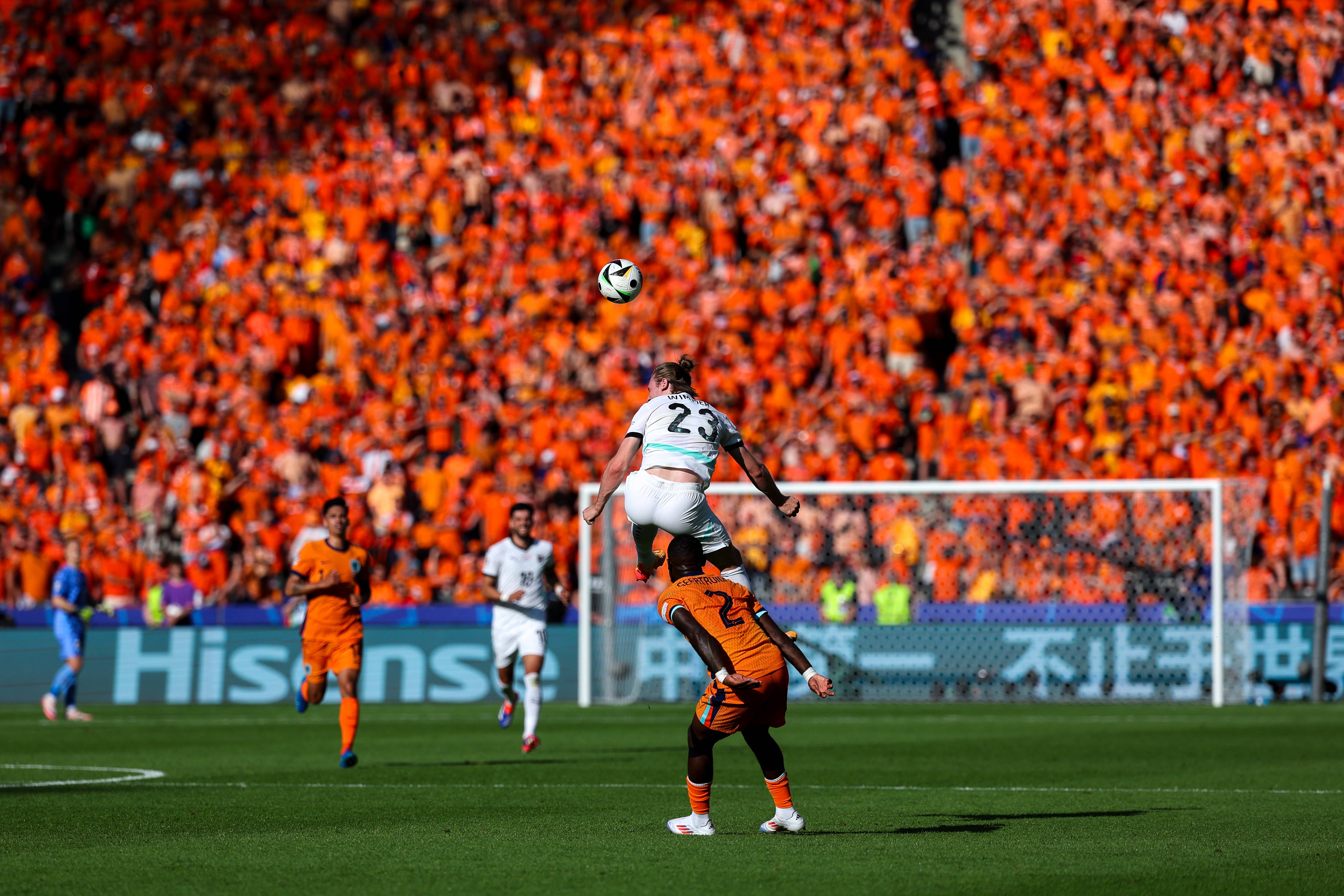 od体育馆-欧洲国家杯赛中的战术对决令人惊叹