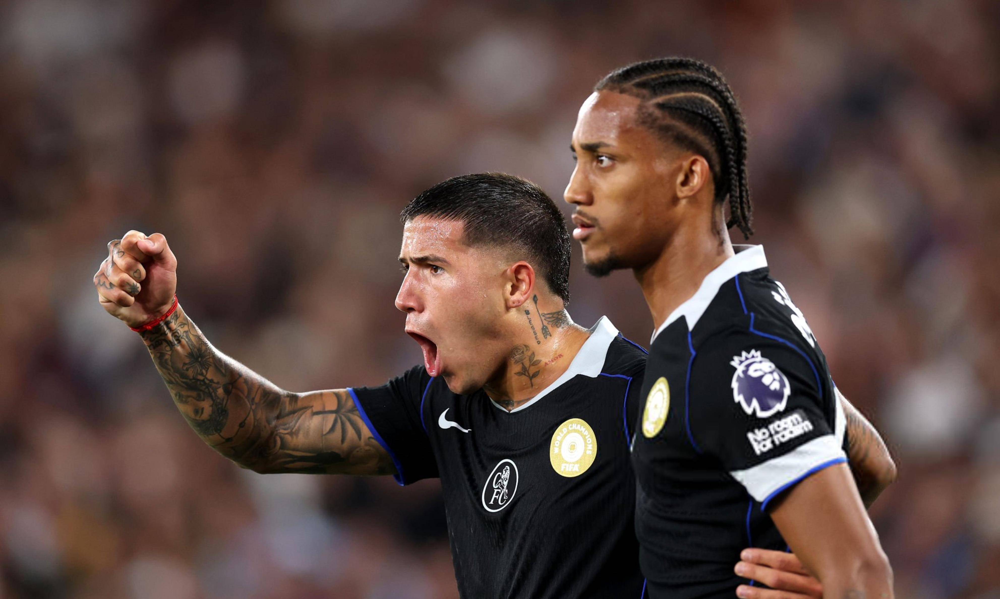 包含西汉姆联客场逆转,主教练夸赞球队顽强的词条 包含西汉姆联客场逆转,主教练夸赞球队顽强的词条