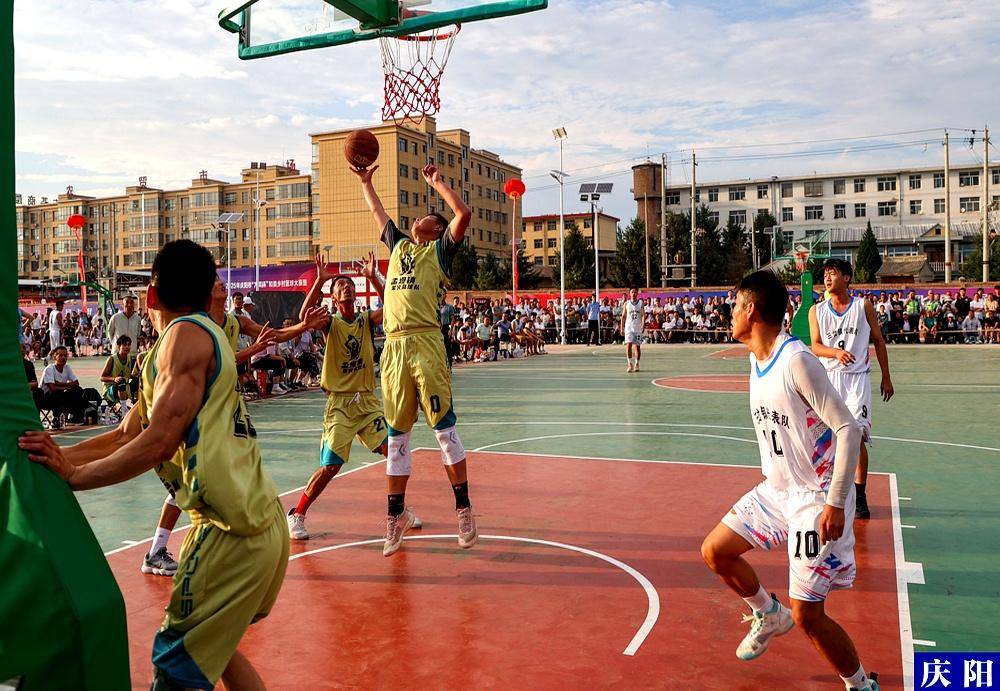 od体育娱乐-高压比赛展现球员真实实力，激情四射