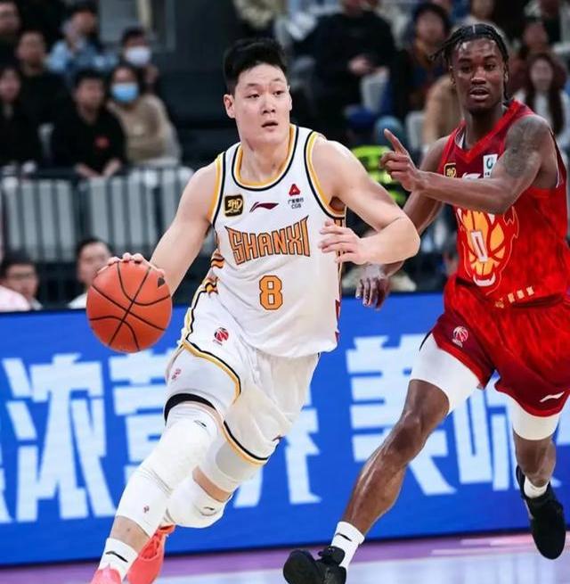 陕西男篮取得极限胜利,逆转对手 陕西男篮取得极限胜利,逆转对手